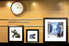 Hampton Inn & Suites Boston Crosstown Center